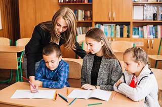 Mestre d'Educació Primària